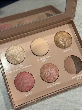 2 Laura Geller Bundle Palette